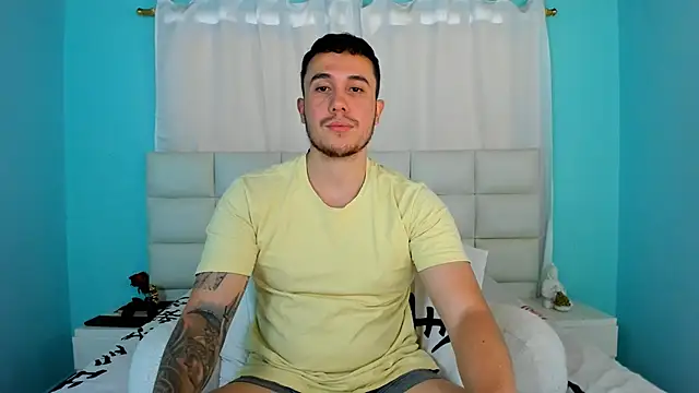 Snapshot of juan__jimenez chatting on September 20, 2025, 7:30 pm juan jimenez online show from September 20, 2025, 7:30 pm