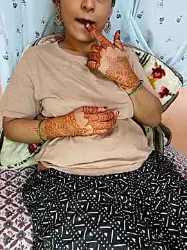 Beautifulsex4u online show from October 24, 2025, 7:24 pm