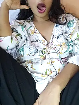 Beautifulsex4u online show from September 12, 2025, 6:07 pm