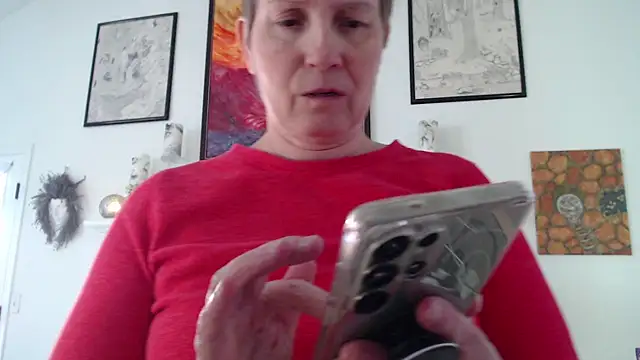 Snapshot of AuroraWillows chatting on January 17, 2026, 5:27 pm AuroraWillows online show from January 17, 2026, 5:27 pm