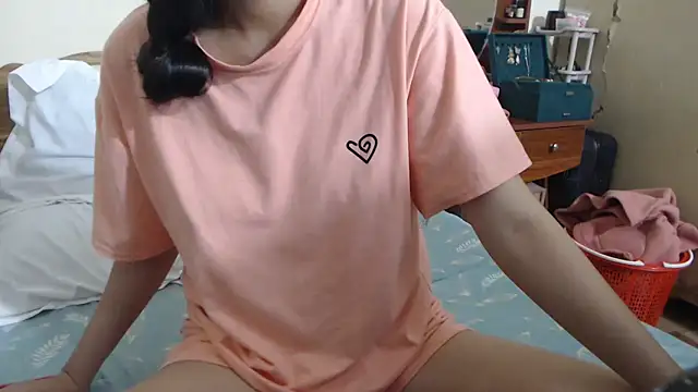 Beauty Asian Tina online show from October 28, 2025, 2:01 am