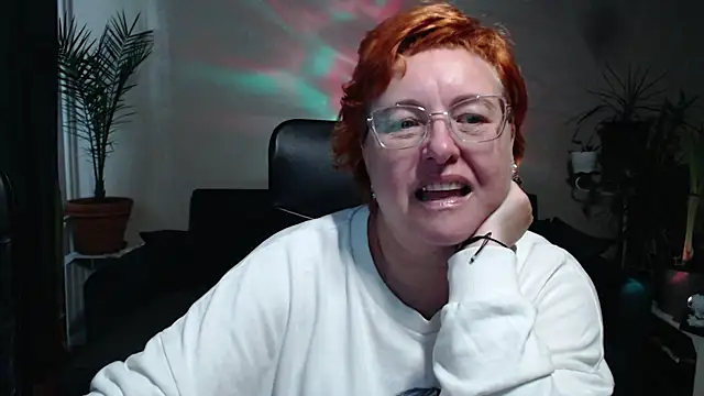 JoannaAndNeighbour online show from October 17, 2025, 8:17 am