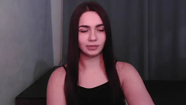 HannahMeid online show from December 9, 2024, 8:23 pm