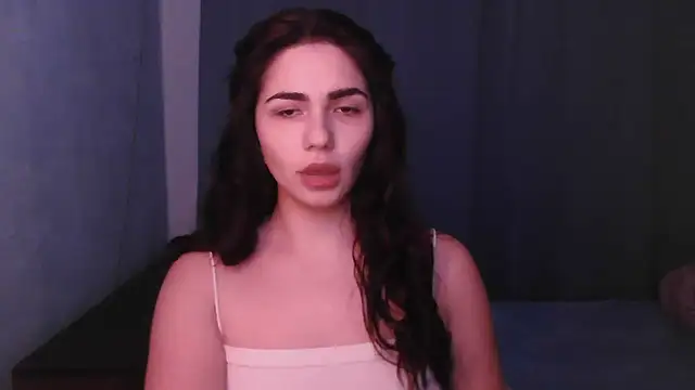 HannahMeid online show from February 1, 2025, 7:34 pm