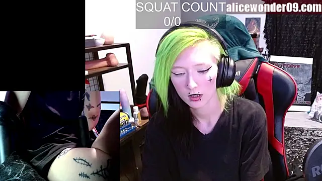 alicewonder09 online show from October 29, 2025, 2:54 am