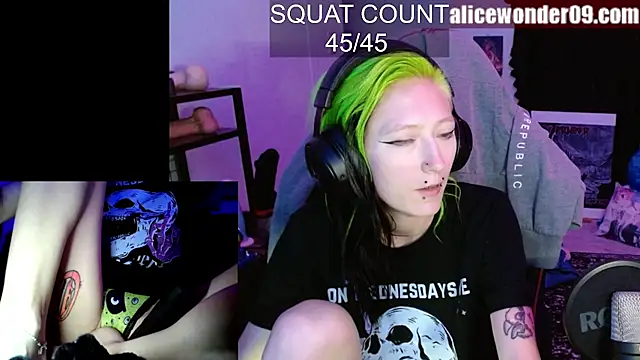 alicewonder09 online show from October 23, 2025, 6:23 am