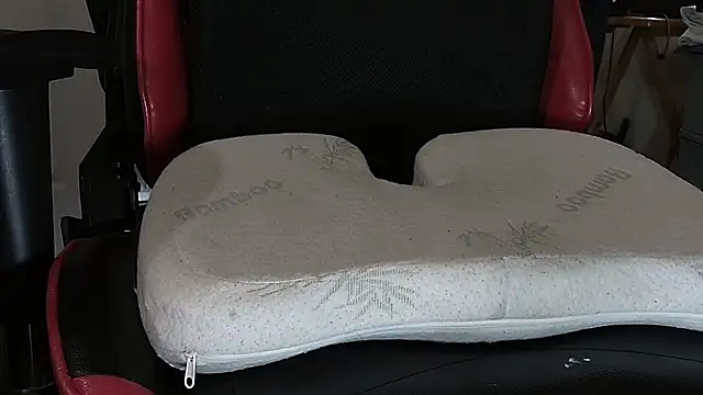 Snapshot of shimmeringcock_niceass chatting on December 26, 2024, 11:57 pm shimmeringcock niceass online show from December 26, 2024, 11:57 pm