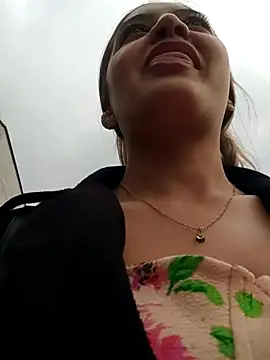 Snapshot of alana_69 chatting on February 12, 2026, 10:31 pm alana 69 online show from February 12, 2026, 10:31 pm