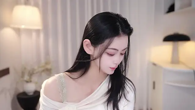 Ocean--Lili online show from October 18, 2025, 2:19 pm