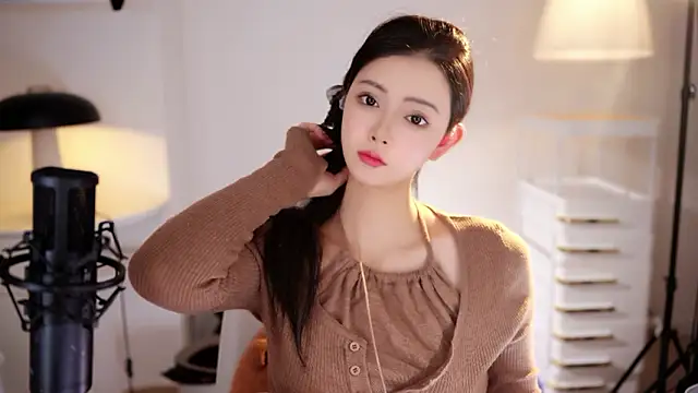 Ocean--Lili online show from March 7, 2026, 2:11 pm