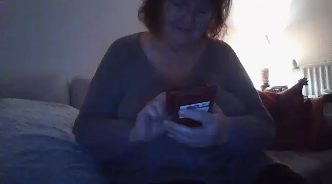 Snapshot of sheerazade chatting on December 1, 2024, 9:42 pm sheerazade online show from December 1, 2024, 9:42 pm