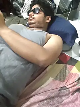 thebrownboi01 online show from September 29, 2025, 3:17 pm