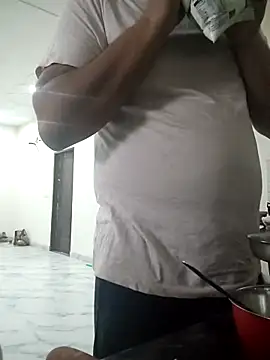 thebrownboi01 online show from February 16, 2026, 1:48 am