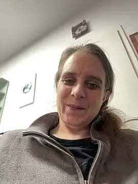 LadyChantale online show from May 21, 2026, 5:49 am