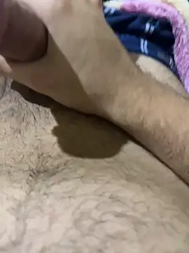 bigdiiiickkk online show from May 19, 2026, 12:04 am