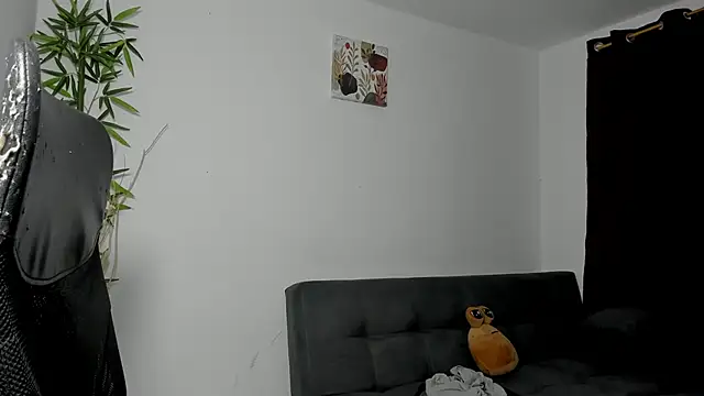 Snapshot of Giordano_Russo chatting on February 27, 2025, 1:19 am Giordano Russo online show from February 27, 2025, 1:19 am