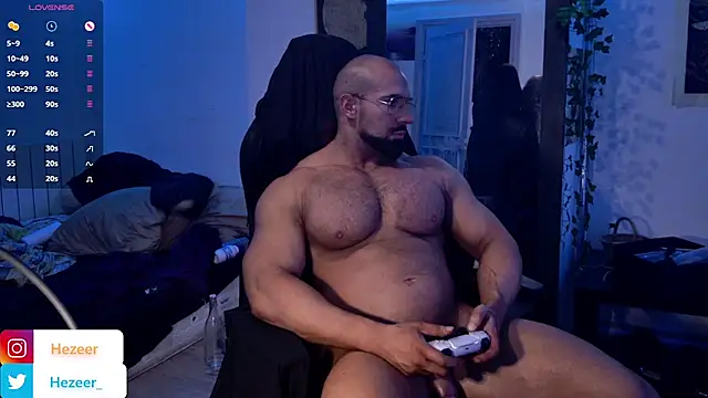 Snapshot of Musculus6 chatting on July 18, 2026, 11:24 pm Musculus6 online show from July 18, 2026, 11:24 pm