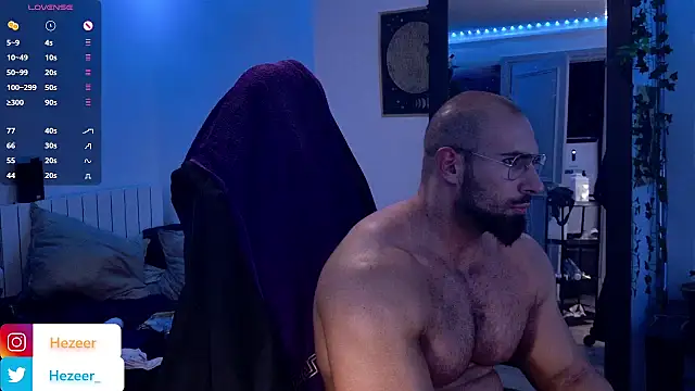 Snapshot of Musculus6 chatting on July 21, 2026, 11:17 pm Musculus6 online show from July 21, 2026, 11:17 pm