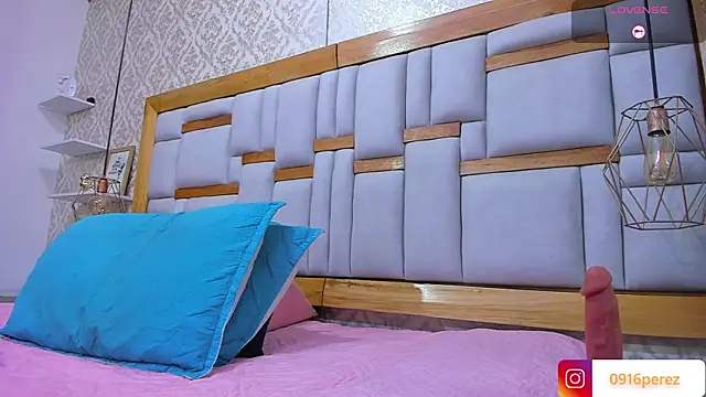 Snapshot of _kaarla_ chatting on September 19, 2025, 7:18 pm kaarla online show from September 19, 2025, 7:18 pm