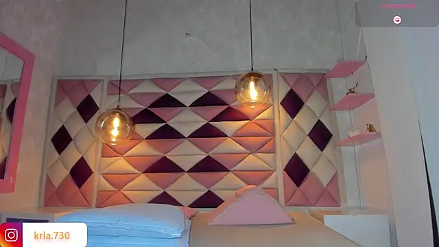 Snapshot of _kaarla_ chatting on March 10, 2025, 9:23 am kaarla online show from March 10, 2025, 9:23 am