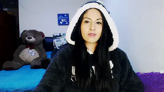 sahtlove1 online show from November 19, 2025, 1:27 am