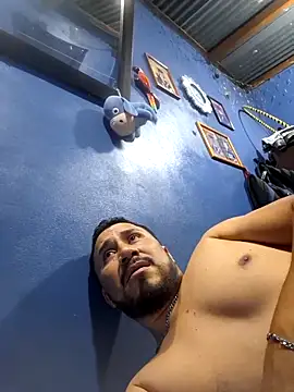 Eumanzor online show from March 4, 2026, 2:41 am