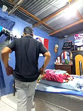 Eumanzor online show from February 3, 2026, 2:00 am