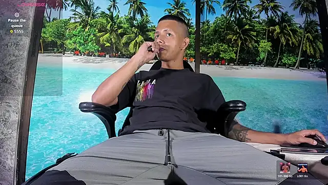 Snapshot of boy_bigcock24cm chatting on February 14, 2026, 2:34 am boy bigcock24cm online show from February 14, 2026, 2:34 am