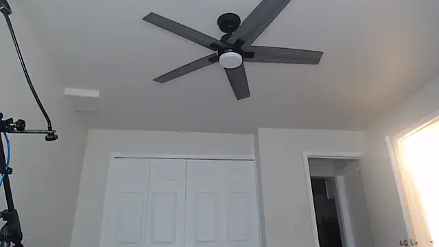 Snapshot of ChrisVacher chatting on September 26, 2025, 7:43 pm ChrisVacher online show from September 26, 2025, 7:43 pm