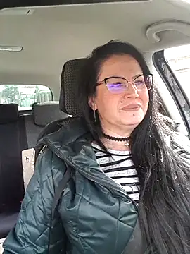 x  KHALEESI  x online show from February 24, 2026, 1:12 pm