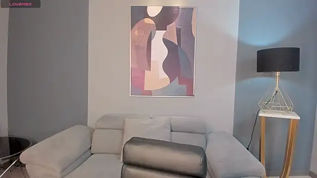 MollyJones  online show from June 12, 2026, 7:11 pm
