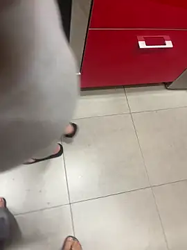 angelitasexy81 online show from October 21, 2025, 10:47 am