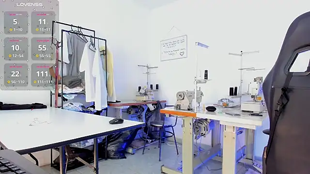 Snapshot of rikaking_ chatting on October 5, 2025, 7:26 pm rikaking online show from October 5, 2025, 7:26 pm