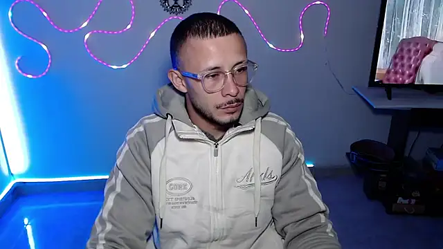 sebastian horny online show from October 18, 2025, 12:29 pm