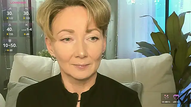 AkexandraFix online show from February 7, 2025, 1:01 pm