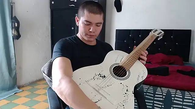 suckmydickbitch97 online show from October 27, 2025, 12:50 pm