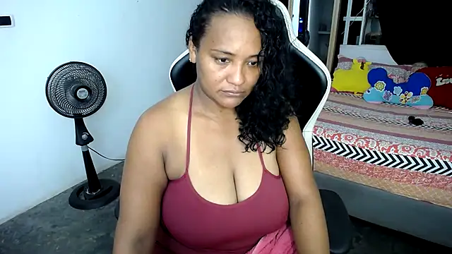 marysol83 online show from February 21, 2025, 2:06 am