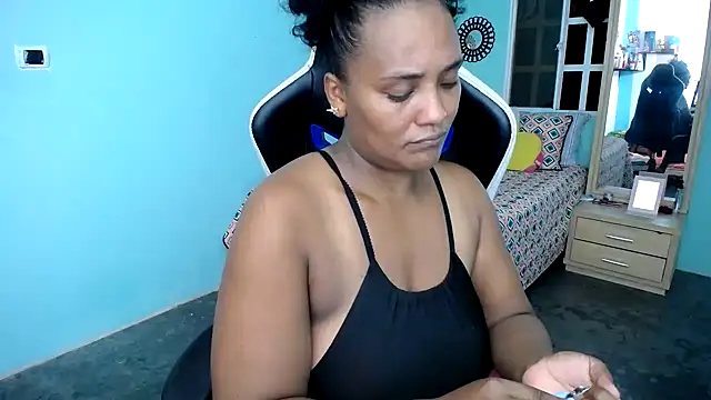 marysol83 online show from September 19, 2025, 2:59 am