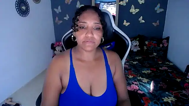 marysol83 online show from June 13, 2026, 11:02 pm
