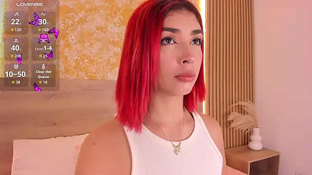 Alana 2916  online show from September 16, 2025, 3:40 am