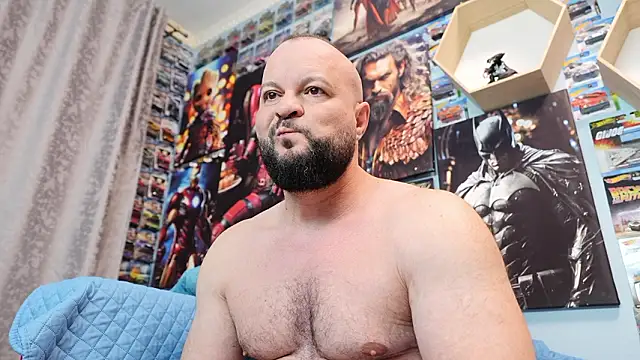 Snapshot of Muscle_Bear chatting on February 21, 2026, 6:37 am Muscle Bear online show from February 21, 2026, 6:37 am