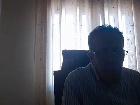 Snapshot of TonyComa chatting on September 25, 2025, 1:50 pm TonyComa online show from September 25, 2025, 1:50 pm