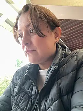 dalila sandersxxx online show from April 15, 2026, 9:04 pm