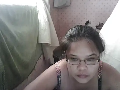 abiemayhottiey online show from October 15, 2025, 12:42 am