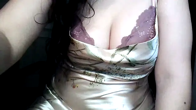 Nora NRI online show from December 6, 2024, 8:45 pm