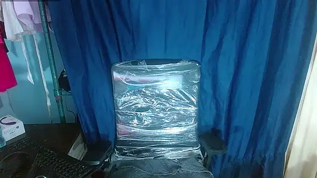 Snapshot of Alexaqueen1 chatting on February 7, 2026, 1:02 am Alexaqueen1 online show from February 7, 2026, 1:02 am