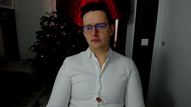 sexxymuscles4u online show from January 13, 2026, 7:34 am