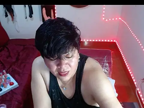 angelitolove727 online show from May 25, 2026, 1:49 am