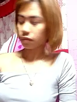 Cutie body11 online show from April 14, 2026, 1:10 am