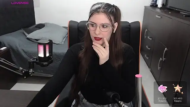 xxbbtaa online show from May 14, 2026, 8:17 pm